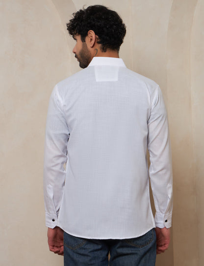 Men’s White Solid Linen-Look Casual Shirt with Contrast Buttons