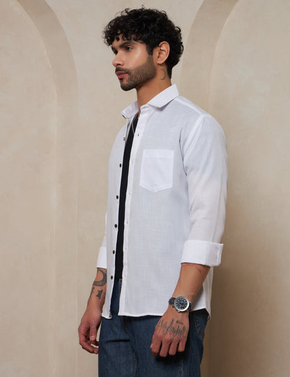 Men’s White Solid Linen-Look Casual Shirt with Contrast Buttons